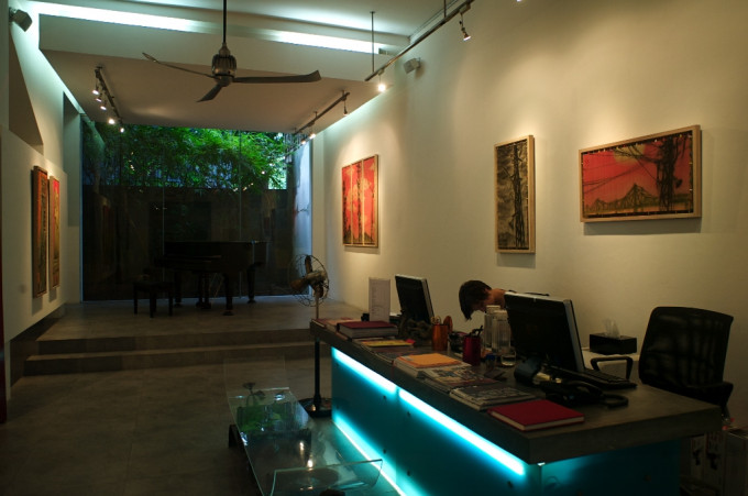 New higher level at Artvietnam Gallery 2009