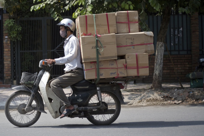 How to return “Honda” to Japan? – Làm cách nào để trả “Honda” về nước Nhật? – 2012