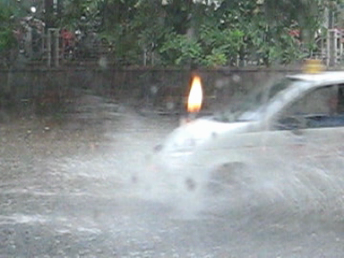 Nước xa lửa gần – 2007