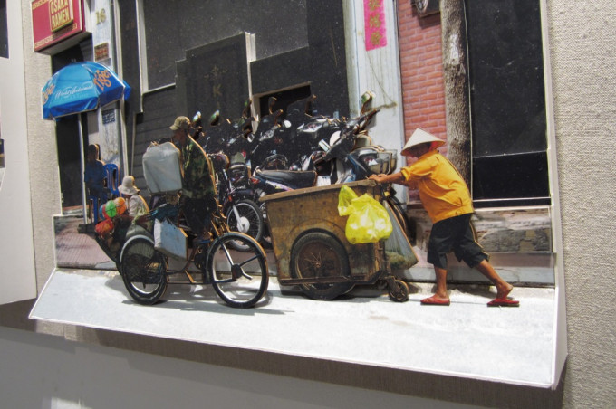 Nha mat pho Sai gon in detail