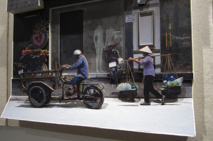 Nha mat pho Sai gon in detail