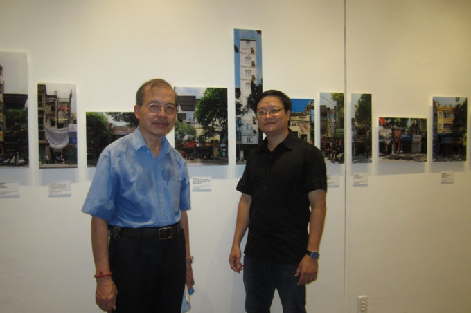 “I am looking for the communal house” Photo Installation at VNUFA