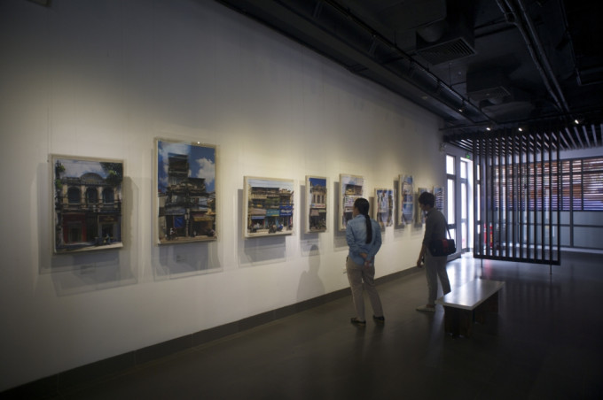 Ha noi- A living museum-Hanoi Old Quarter Cultural Exchange Center 2015