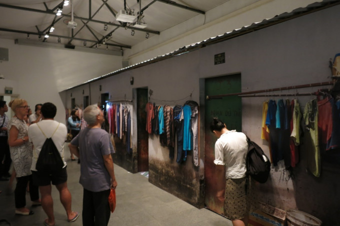 8m2- Photo-installation exhibition at Goethe Institut 2015