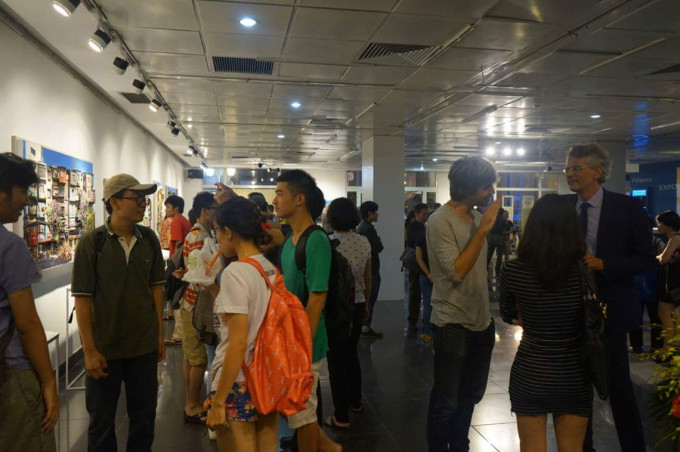 “Thay hình đổi mặt” exhibition at l’espace -2016