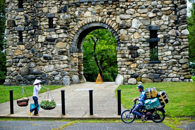 Nhẹ tựa lông hồng (Light as Pink Feather)- Worcester Museum 2018