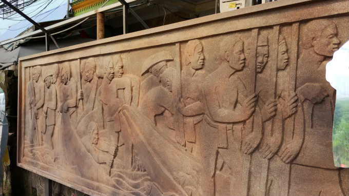 “Street vendors”, “Indochina reliefs”- Phuc Tan Public Art Project 2020